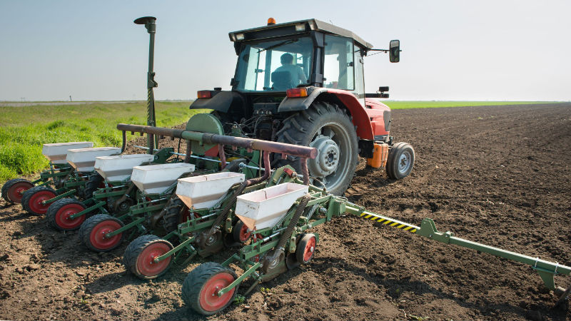 Work with a Leader in the Lawn and Tractor Tire Field