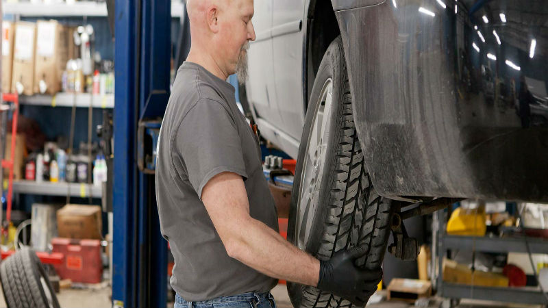 Stopping Short with Auto Brake Repair in Columbia, MO